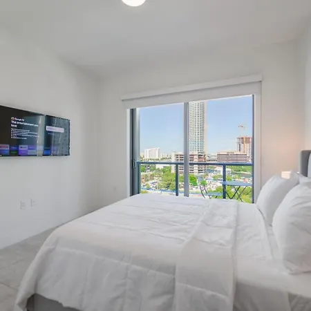 Exclusive Condo In Glamorous Brickell